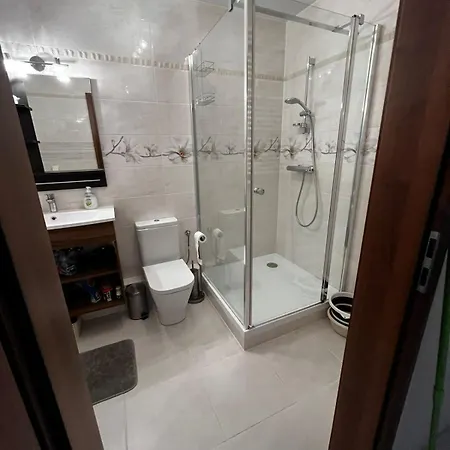 Apartment Cozy Corner: With Wifi And Private Balcony Wroclaw